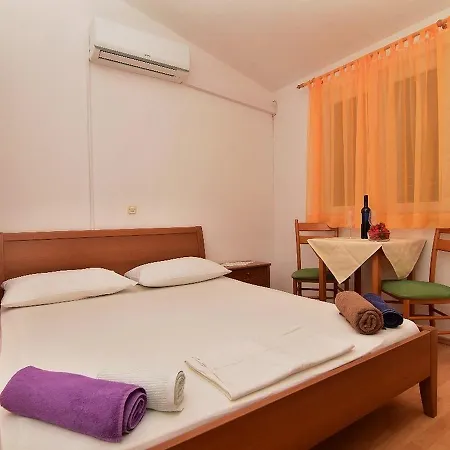 Ivan Appartement *